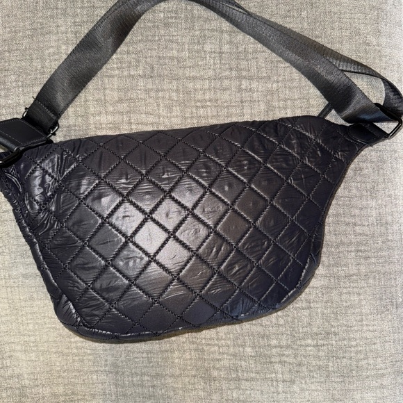 Joan & David Black Quilted Crossbody Bag - Picture 5 of 6